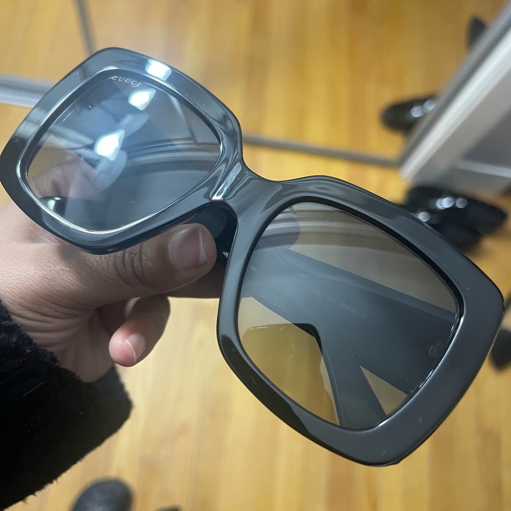 Gucci Black Square Sunglasses - Picture 12 of 12